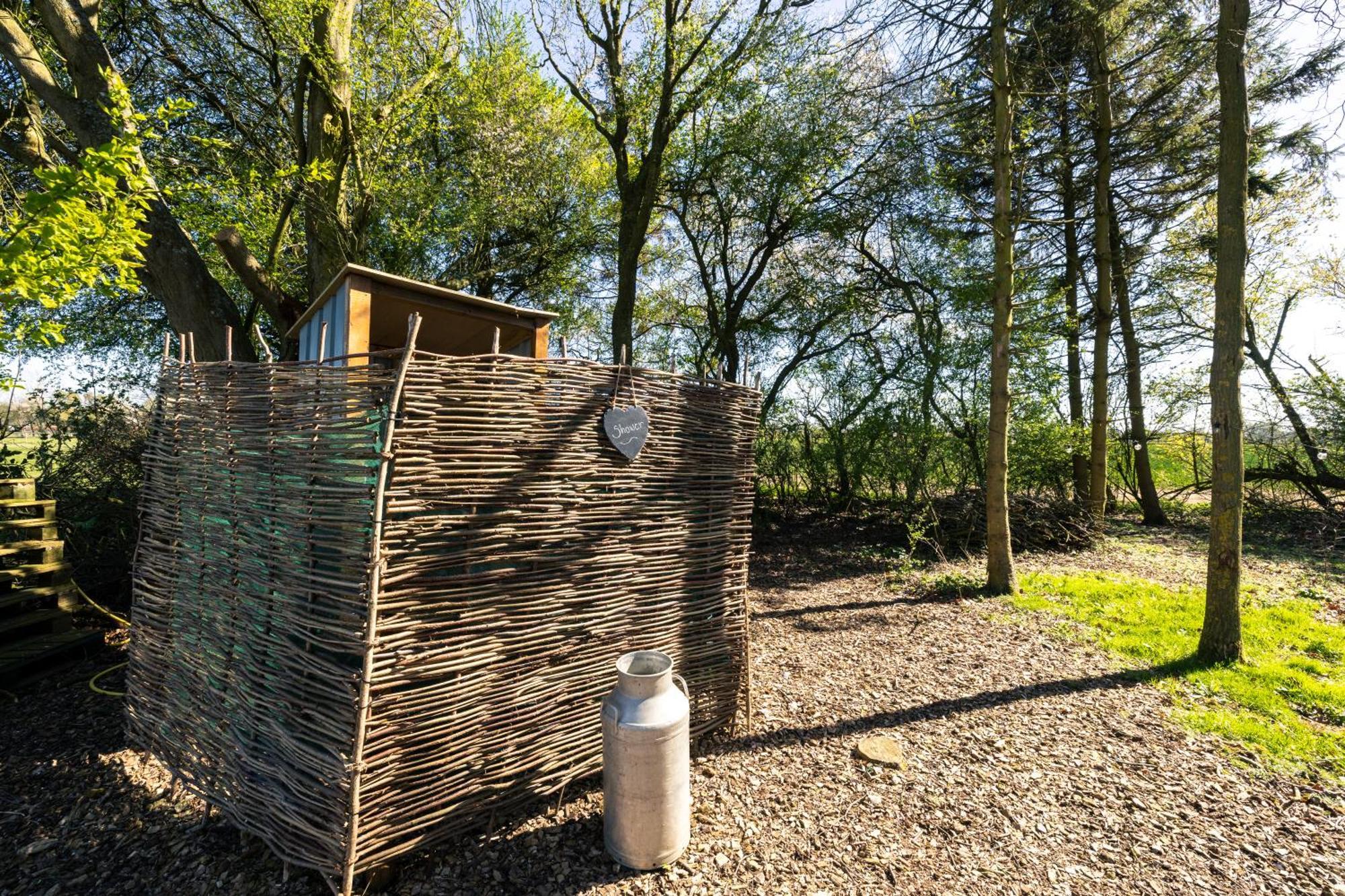Nine Acres, Peaceful Luxury tent Brackley (Northamptonshire)