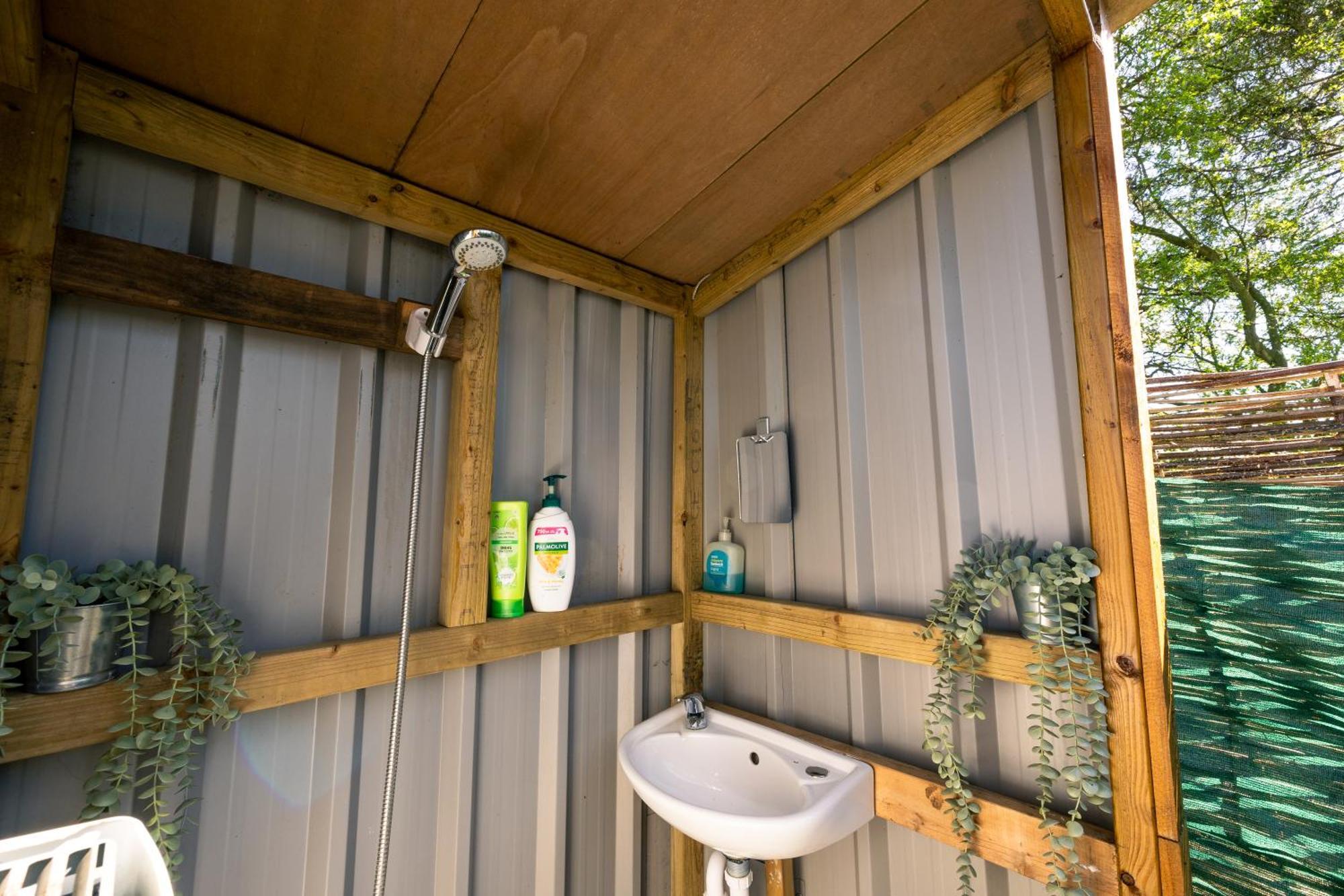 Luxury tent Nine Acres, Peaceful Brackley (Northamptonshire)
